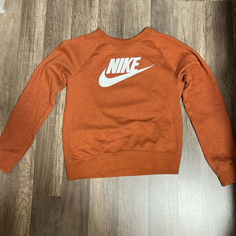 XSmall Nike Crewneck